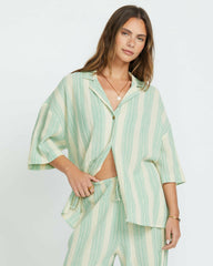 Beach Side Short Sleeve Shirt - Island Green | Billabong Women