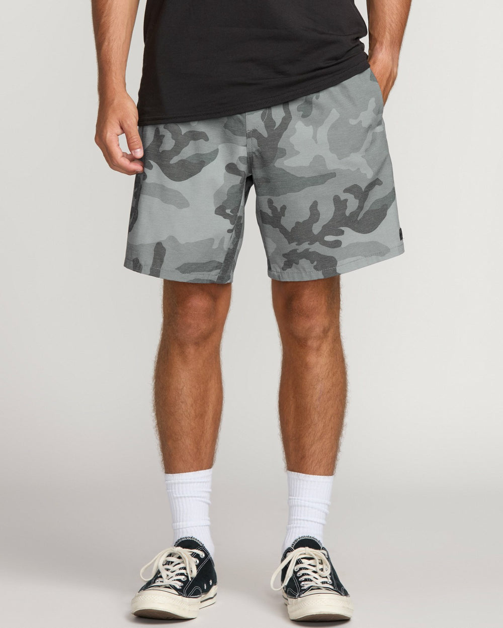 Crossfire Elastic Submersible 18" Hybrid Shorts - Black Camo | Billabong Men