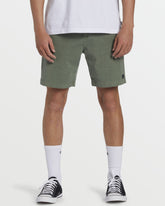 Crossfire Wave Wash Submersible 18" Hybrid Shorts - Sage | Billabong Men