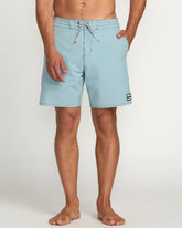 Every Other Day Lo Tide 18" Boardshorts - Cloud Blue | Billabong Men