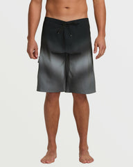Fluid Pro Performance 21" Boardshorts - Black | Billabong Men