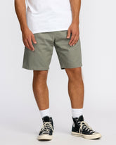 Larry Laybacks 19" Twill Shorts - Green Ash | Billabong Men