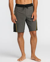 Straddie Pro Performance 20" Boardshorts - Pewter | Billabong Men