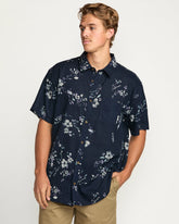 Sundays Short Sleeve Shirt - Dark Navy | Billabong Men