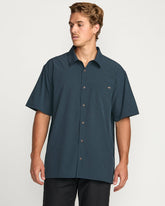 Surftrek Perf Short Sleeve Shirt - Navy | Billabong Men