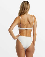 Tanlines Reese Underwire Bikini Top - Salt Crystal | Billabong Women
