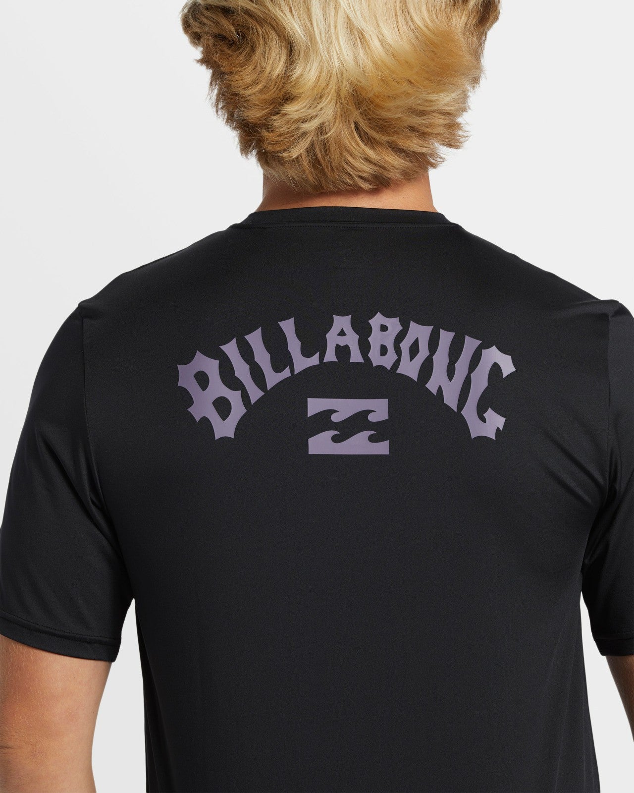 Arch Loose Fit Short Sleeve Surf Tee - Black | Billabong Men