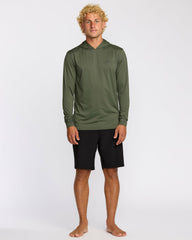 Arch Mesh Long Sleeve Hooded Surf Tee - Dark Military | Billabong Men