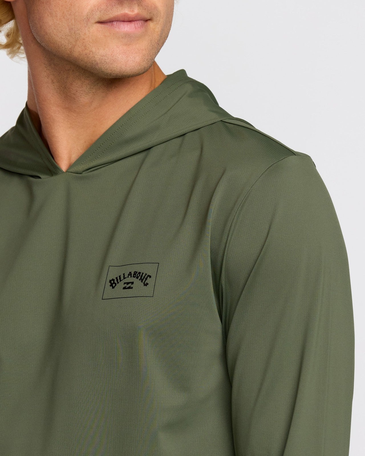 Arch Mesh Long Sleeve Hooded Surf Tee - Dark Military | Billabong Men