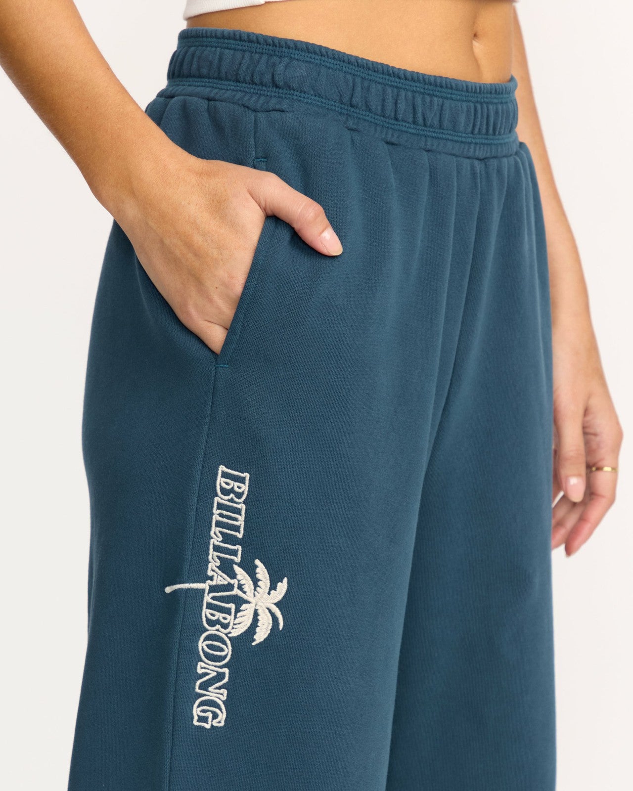 Best Wishes Fleece Pants - Navy | Billabong Women
