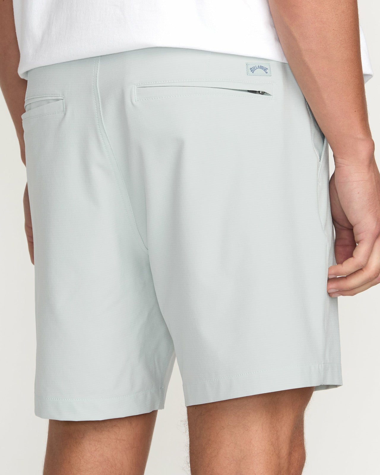 Crossfire Submersible 17" Hybrid Shorts - Ash Blue | Billabong Men