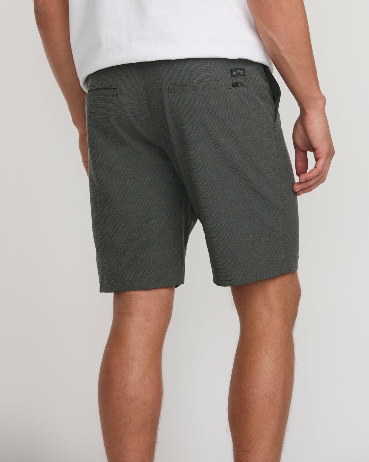 Crossfire Submersible 19" Hybrid Shorts - Asphalt | Billabong Men