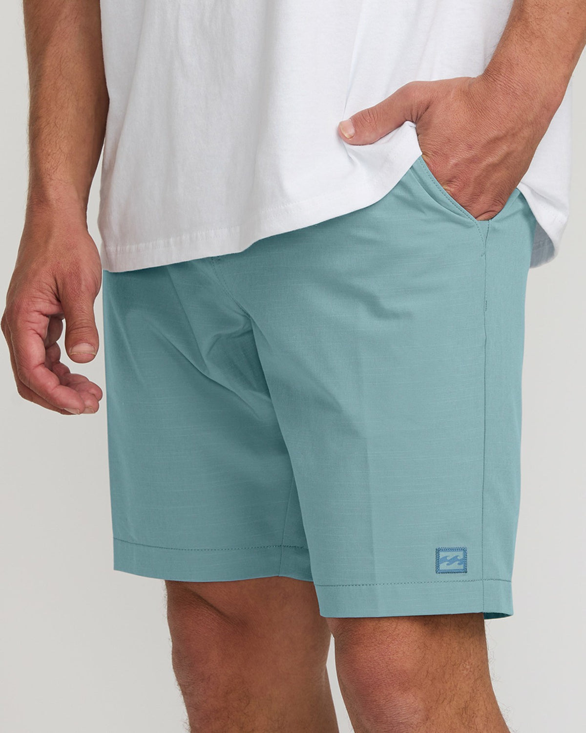 Crossfire Submersible 19" Hybrid Shorts - Glacier Blue | Billabong Men