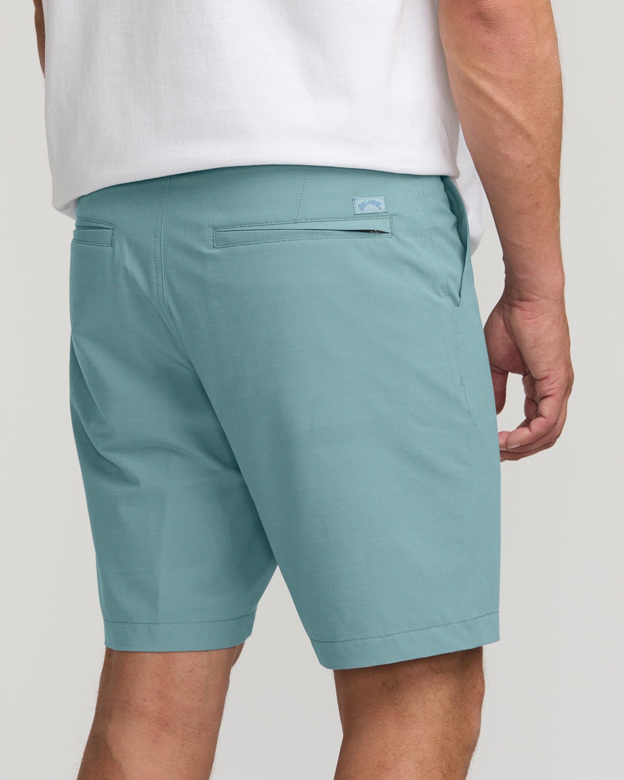 Crossfire Submersible 19" Hybrid Shorts - Glacier Blue | Billabong Men