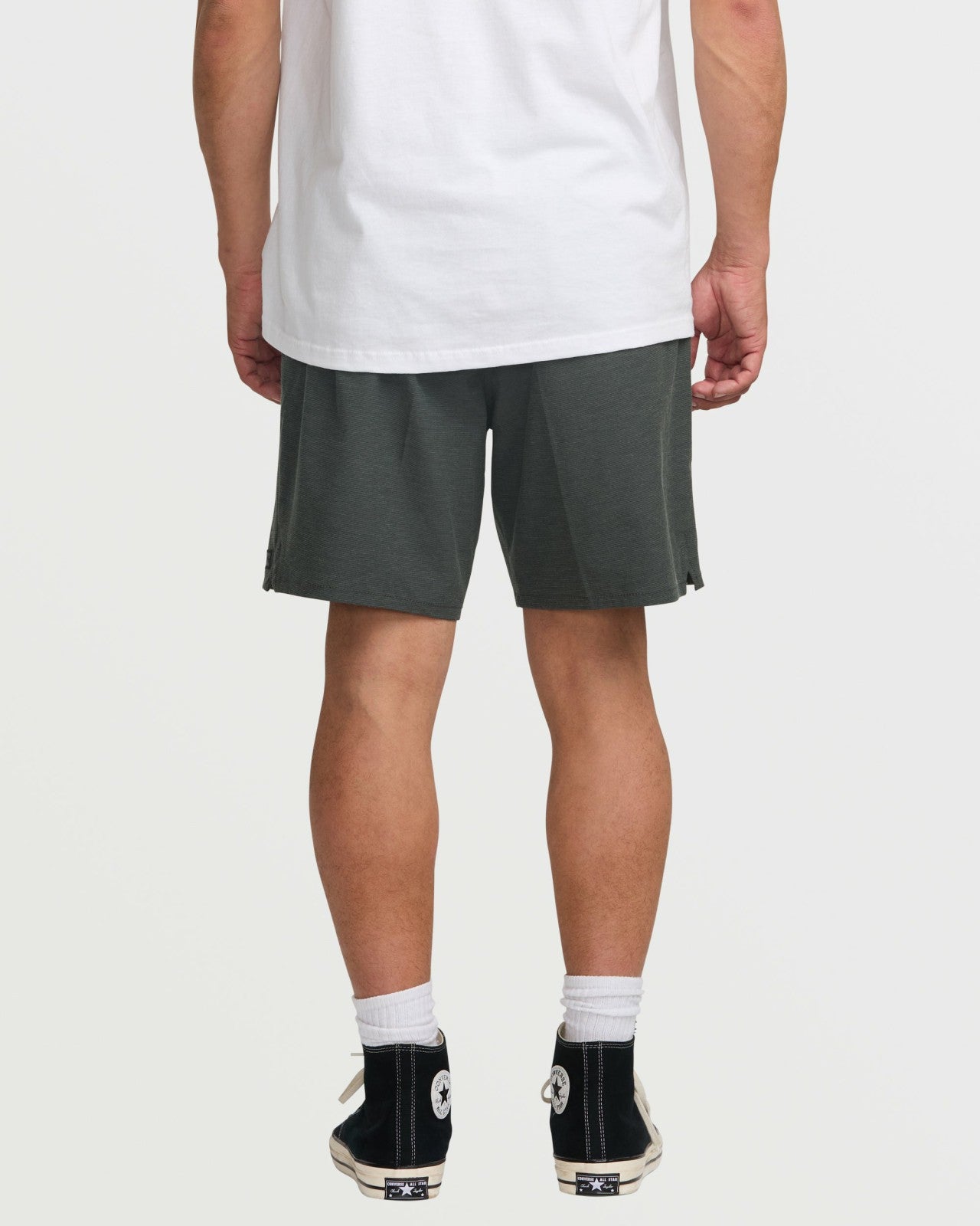 Crossfire Elastic Submersible 18" Hybrid Shorts - Asphalt | Billabong Men