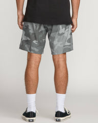 Crossfire Elastic Submersible 18" Hybrid Shorts - Black Camo | Billabong Men