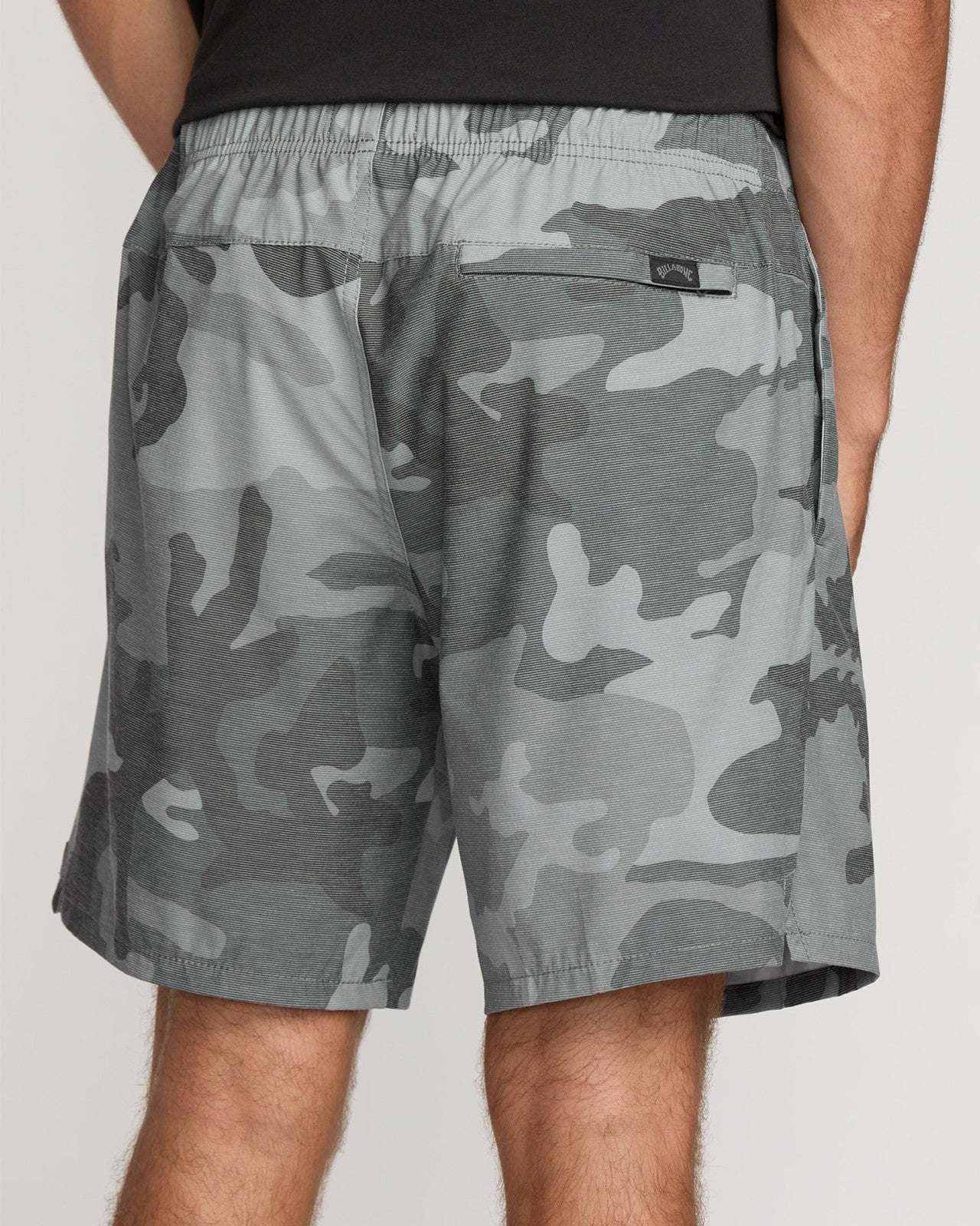 Crossfire Elastic Submersible 18" Hybrid Shorts - Black Camo | Billabong Men