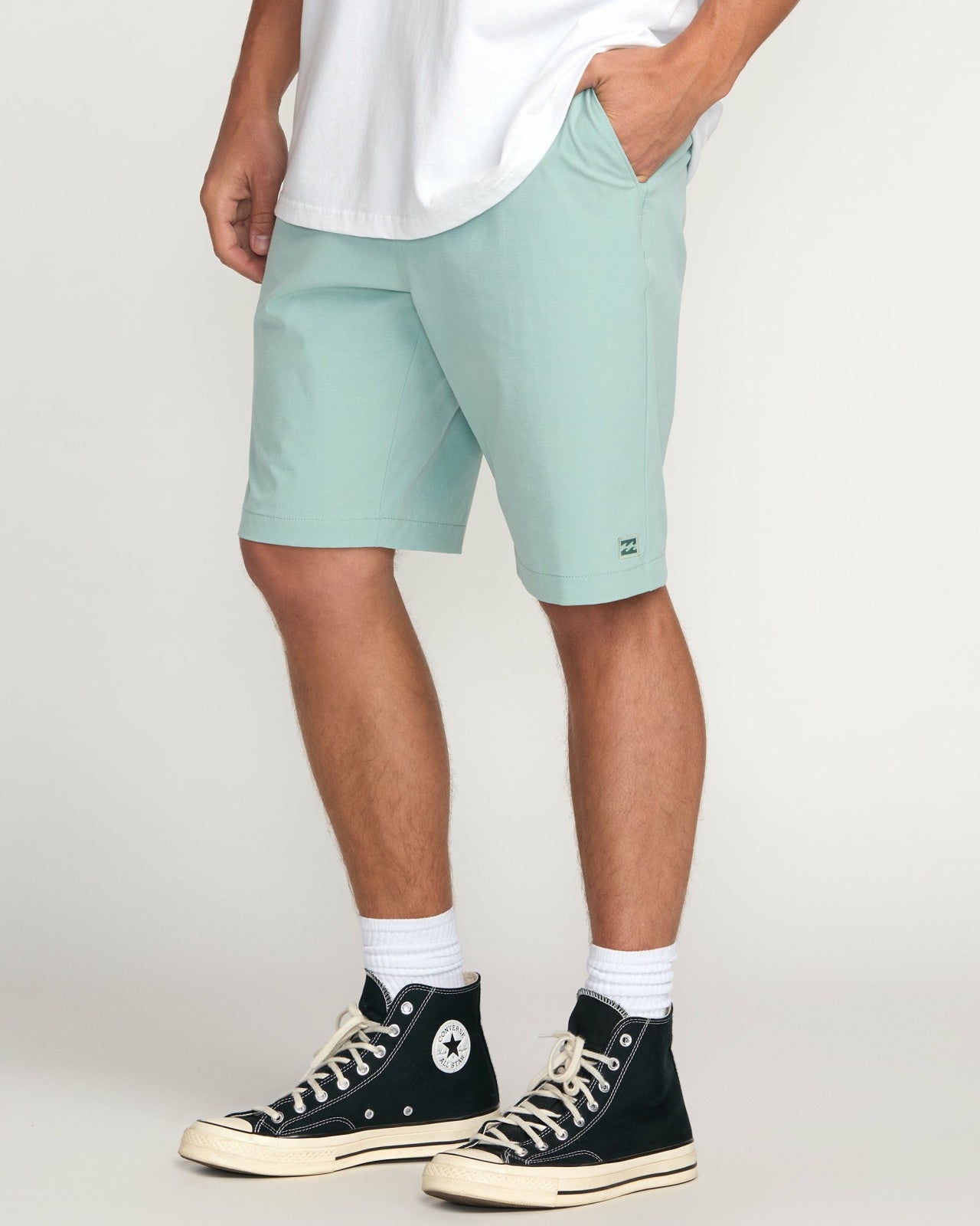 Crossfire Submersible 21" Hybrid Shorts - Seafoam | Billabong Men