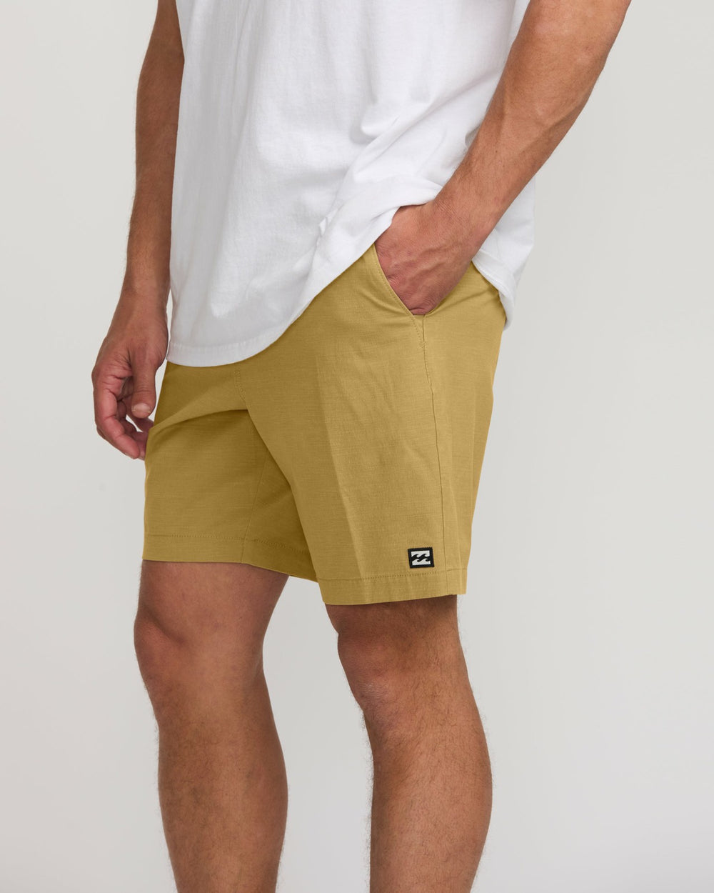 Crossfire Wave Wash Submersible 18" Hybrid Shorts - Khaki | Billabong Men