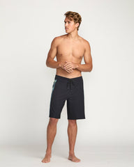 D Bah 20 Hi Pro Performance 19" Boardshorts - Washed Black | Billabong Men