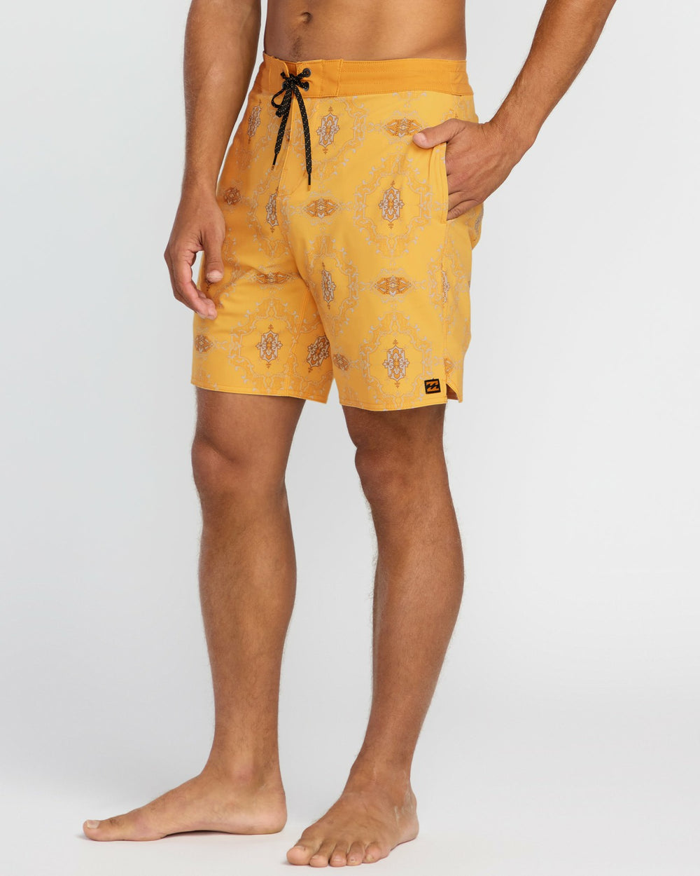Good Times Lo Tide 18" Boardshorts - Dust Yellow | Billabong Men