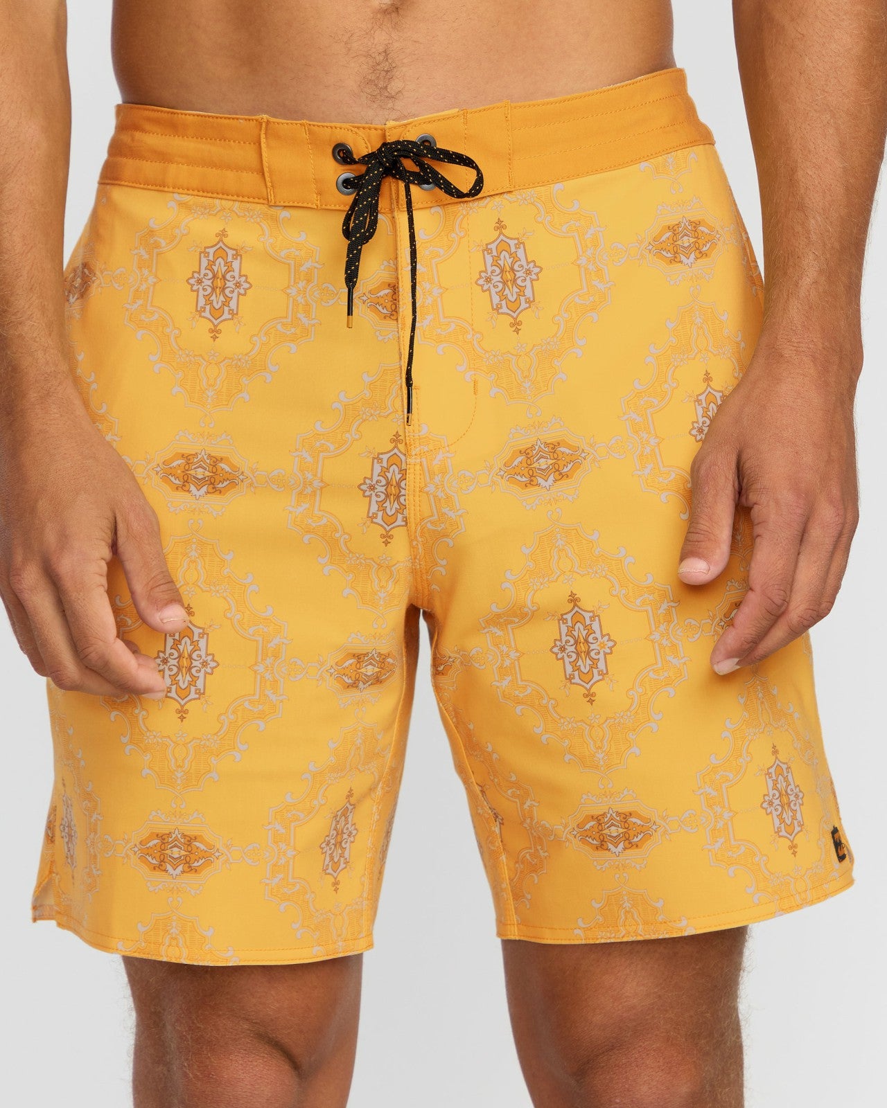 Good Times Lo Tide 18" Boardshorts - Dust Yellow | Billabong Men