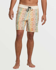 Good Times Pro Performance 18" Boardshorts - Desert Sand | Billabong Men
