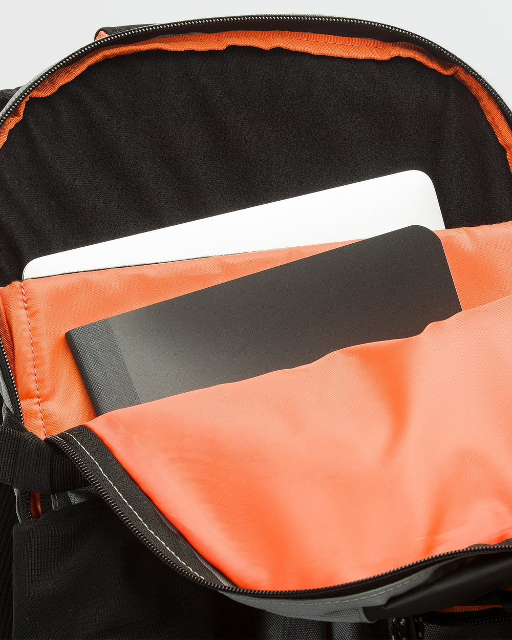 Greyman Backpack - Asphalt | Billabong Men