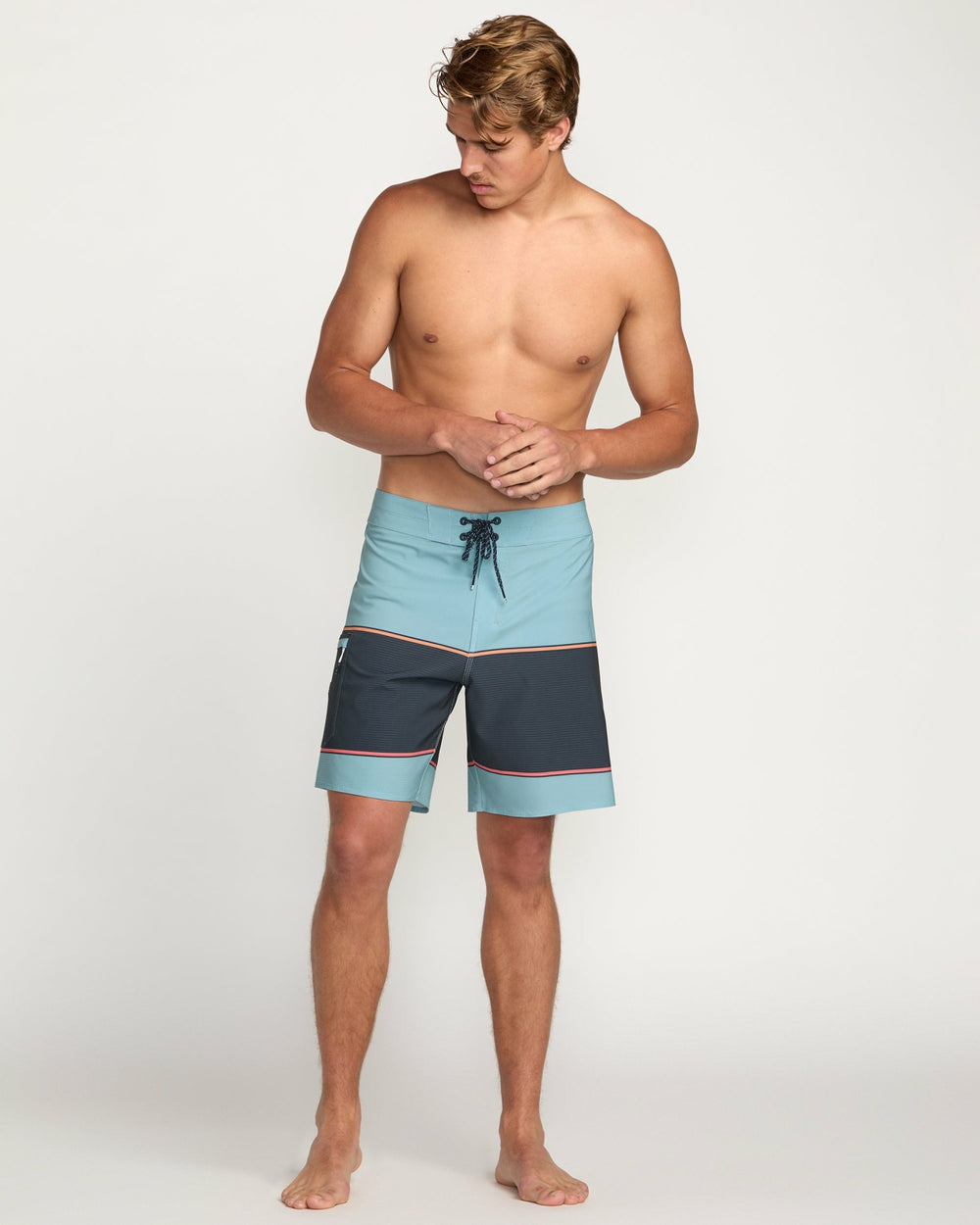 Lowers Airlite 18" Boardshorts - Cloud Blue | Billabong Men