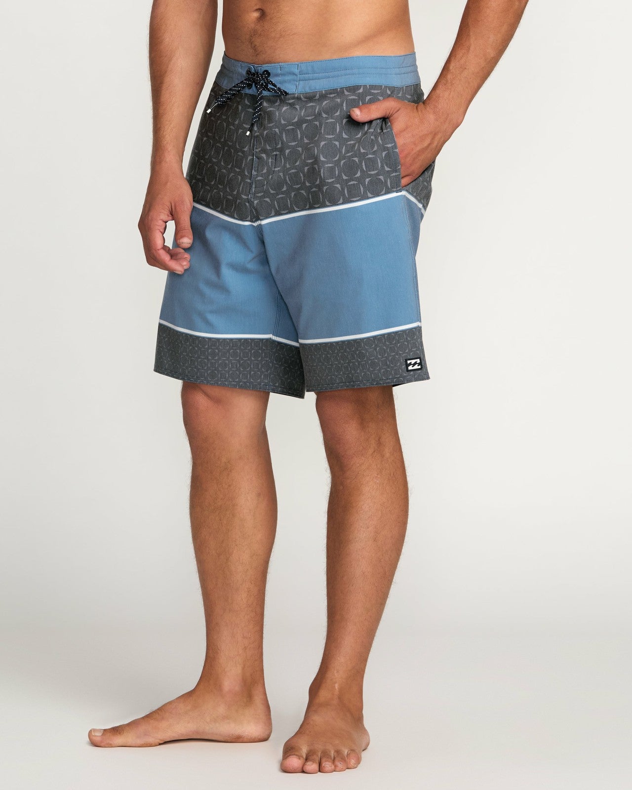 Lowers Lo Tide 19" Boardshorts - Deep Blue | Billabong Men