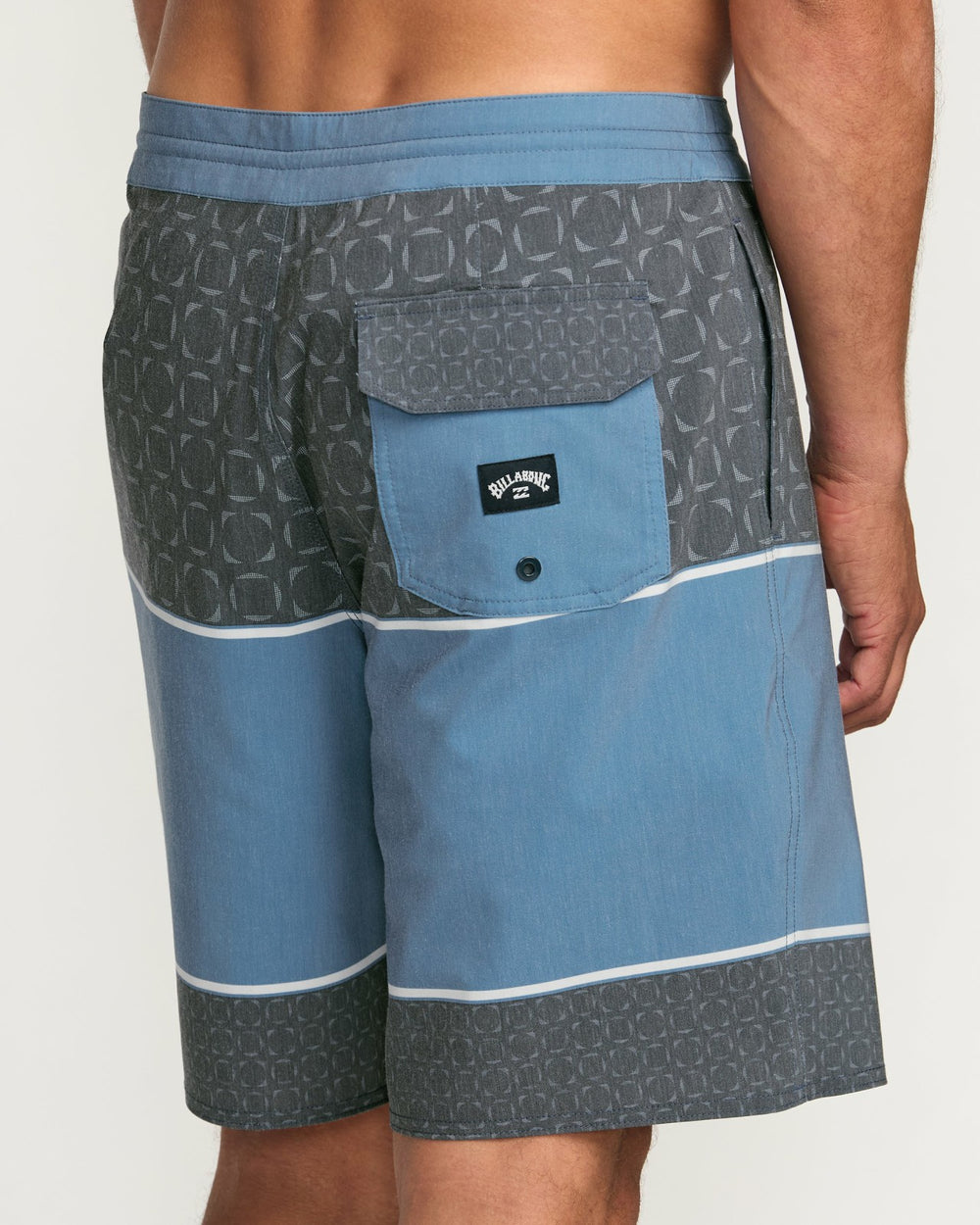 Lowers Lo Tide 19" Boardshorts - Deep Blue | Billabong Men