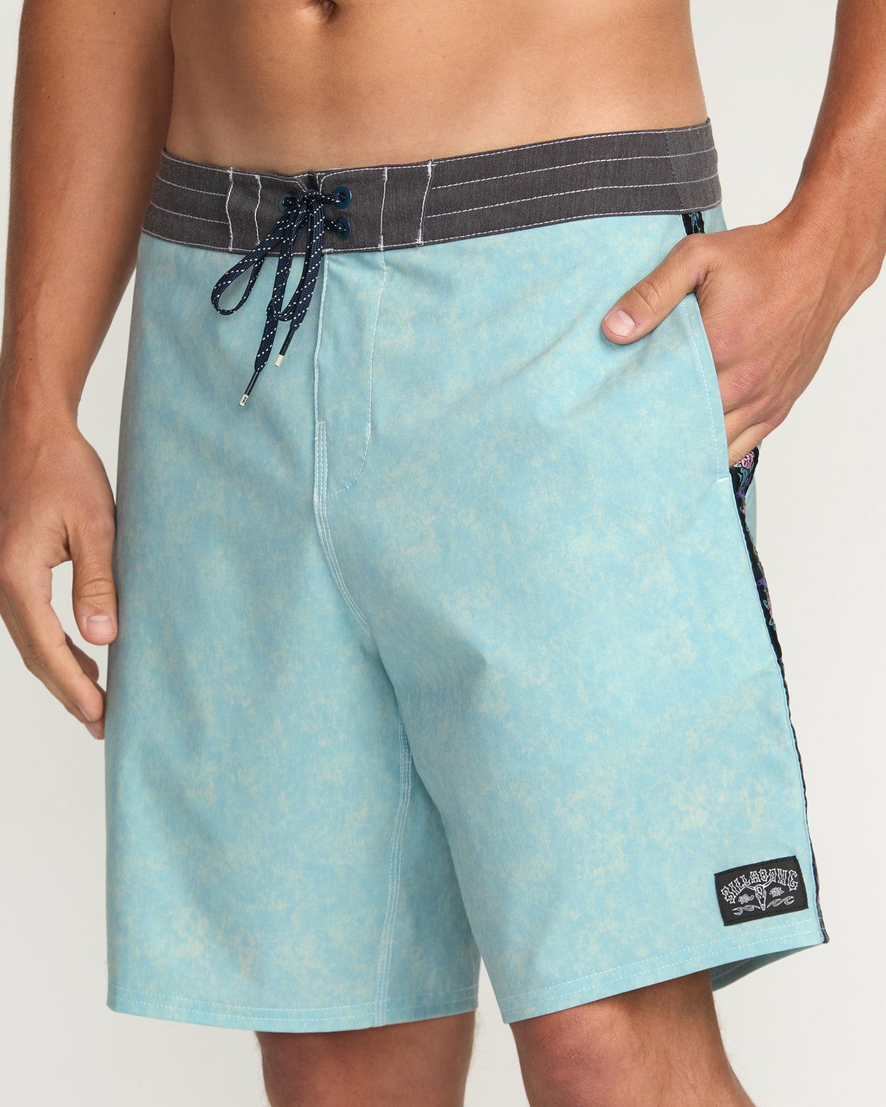 Occy Lo Tide Boardshorts - Cloud Blue | Billabong Men