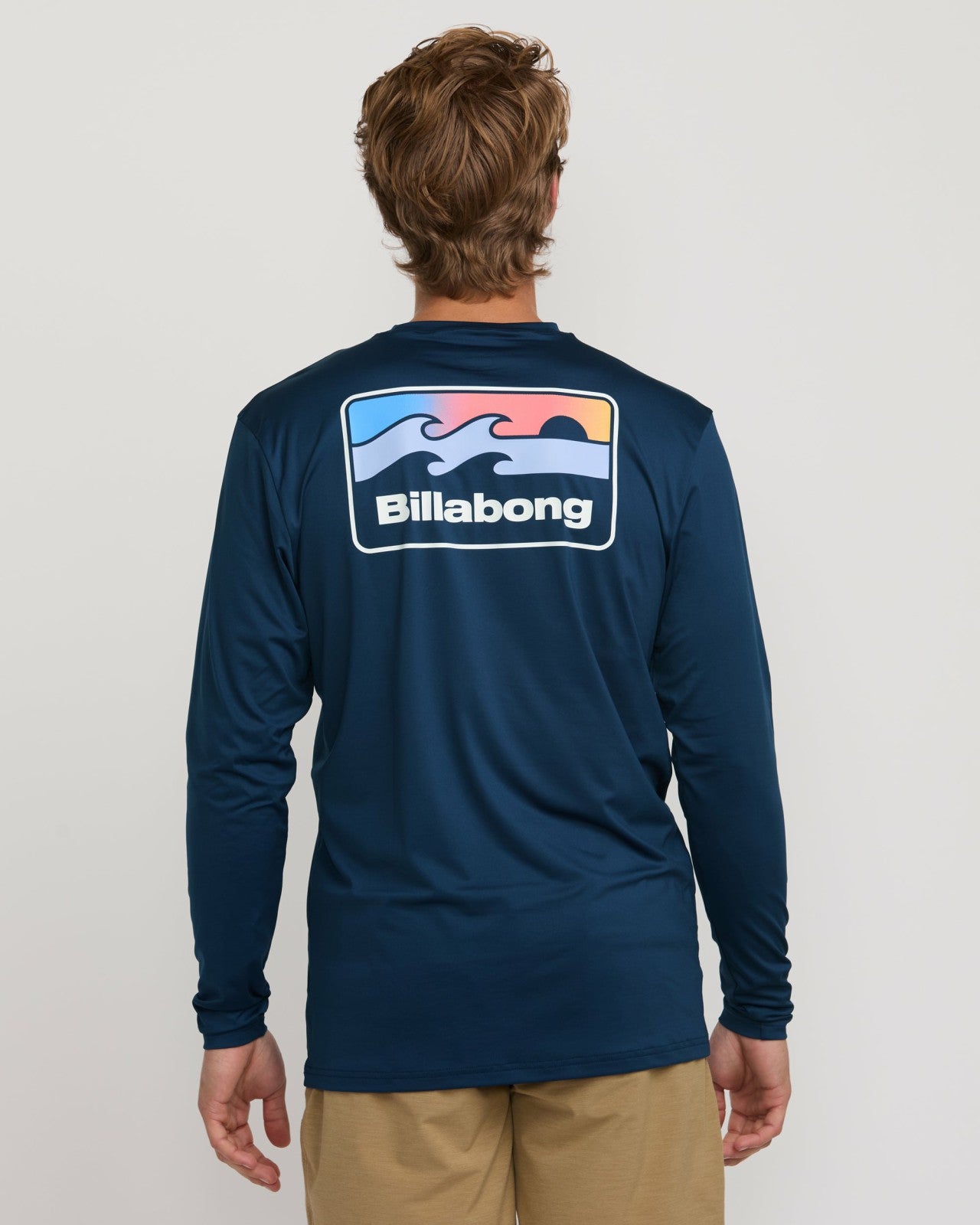 Runner Loose Fit Long Sleeve Surf Tee - Midnight | Billabong Men