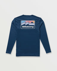 Runner Loose Fit Long Sleeve Surf Tee - Midnight | Billabong Men