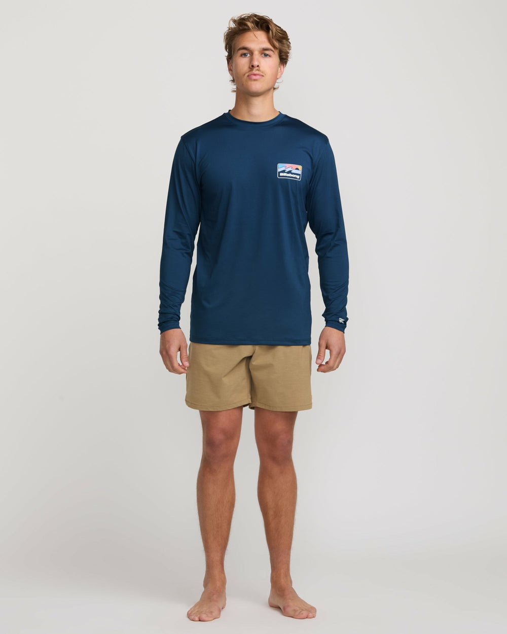 Runner Loose Fit Long Sleeve Surf Tee - Midnight | Billabong Men