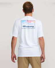 Runner Loose Fit Short Sleeve Surf Tee - White | Billabong Men