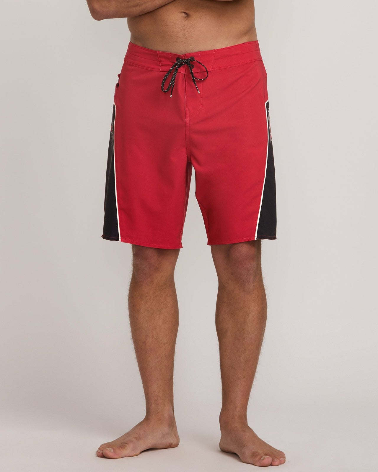 Straddie Pro Performance 20" Boardshorts - Scarlet | Billabong Men