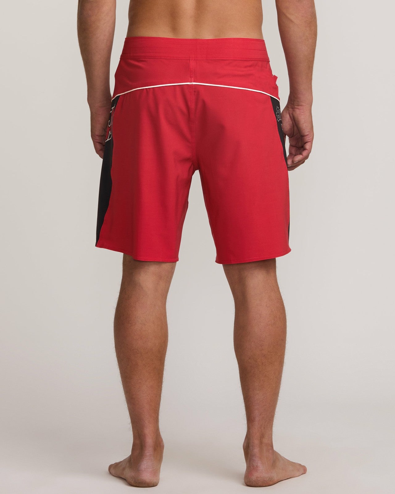 Straddie Pro Performance 20" Boardshorts - Scarlet | Billabong Men