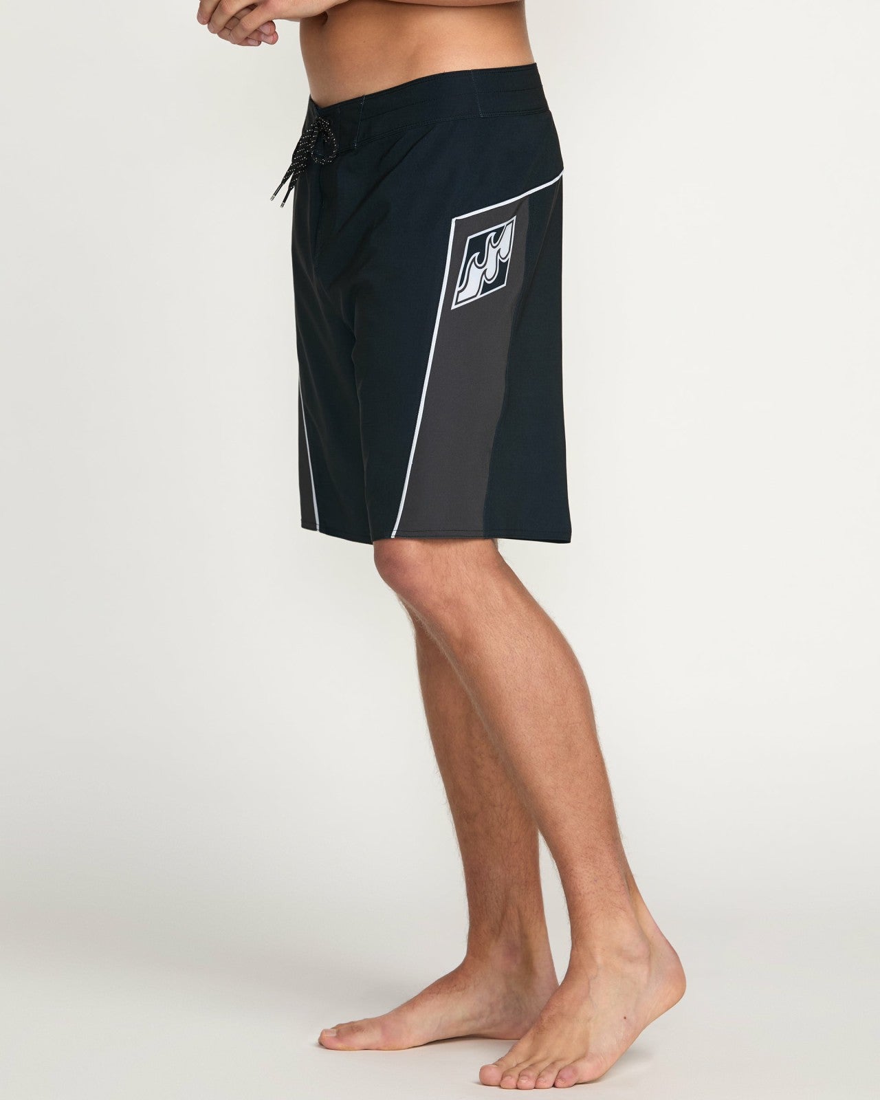 Straddie Pro Performance 20" Boardshorts - Stealth | Billabong Men