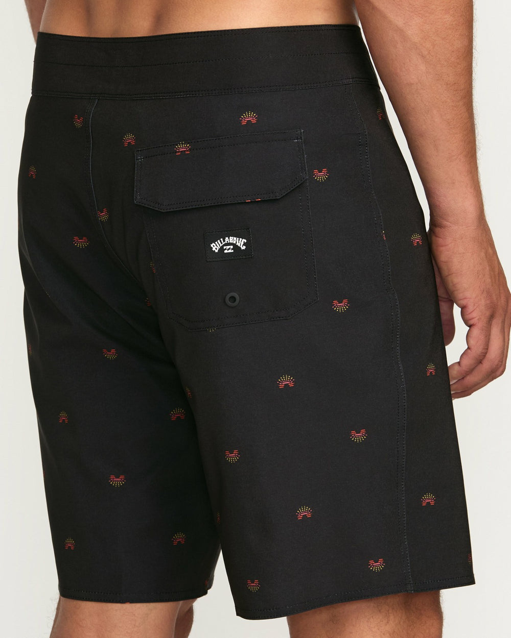 Sundays Pro Performance 19" Boardshorts - Black | Billabong Men