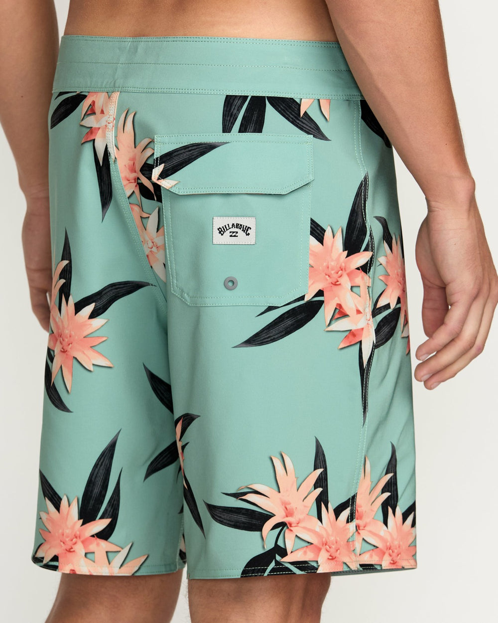 Sundays Pro Performance 19" Boardshorts - Mist Green | Billabong Men