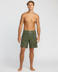 Sundays Pro Performance 19" Boardshorts - Military | Billabong Men