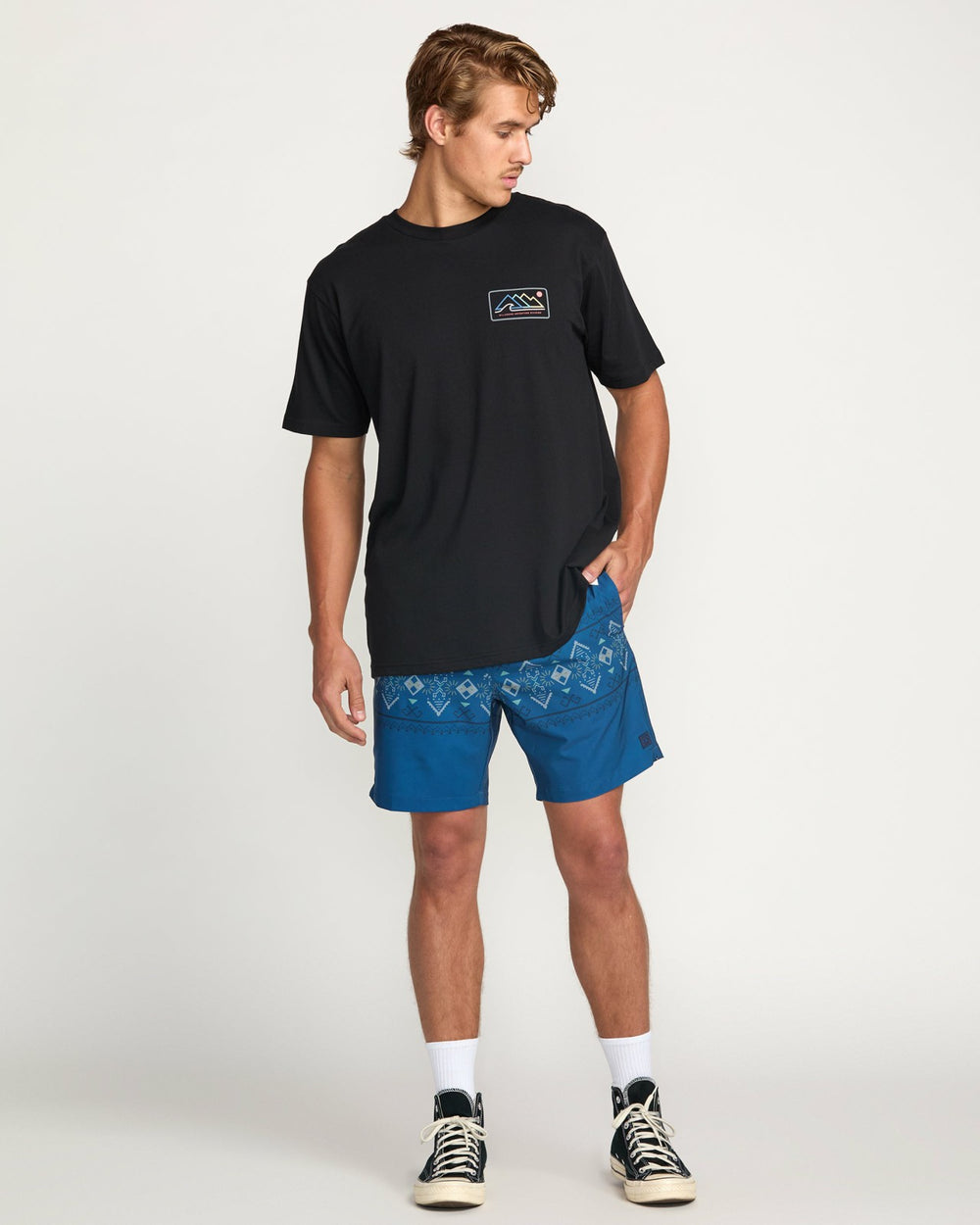 Surftrek Elastic Submersible 17" Hybrid Shorts - Deep Blue | Billabong Men