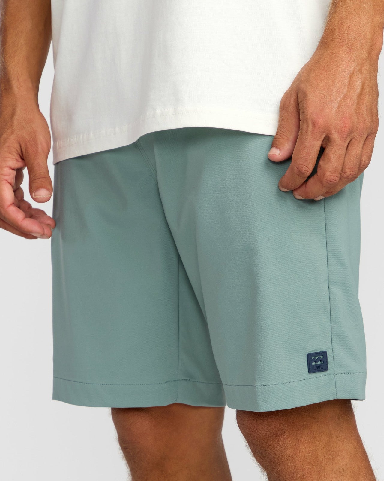 Surftrek Journey 20" Hybrid Shorts - Sea Blue | Billabong Men