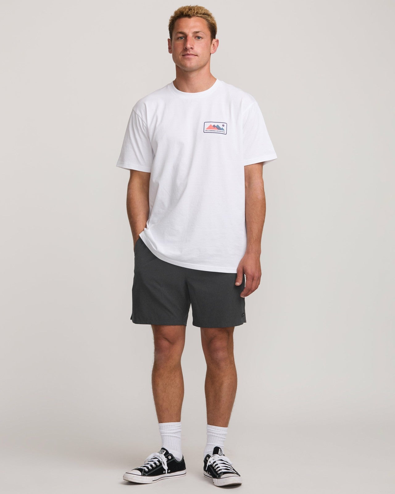 Surftrek Perforated Elastic 17" Hybrid Shorts - Black | Billabong Men