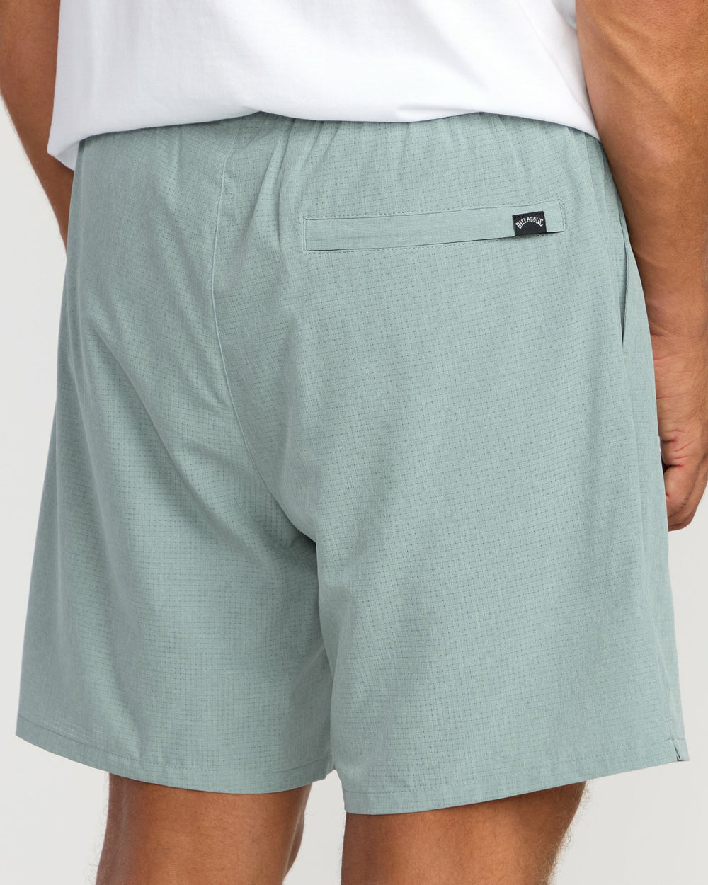 Surftrek Perforated Elastic 17" Hybrid Shorts - Sea Blue | Billabong Men