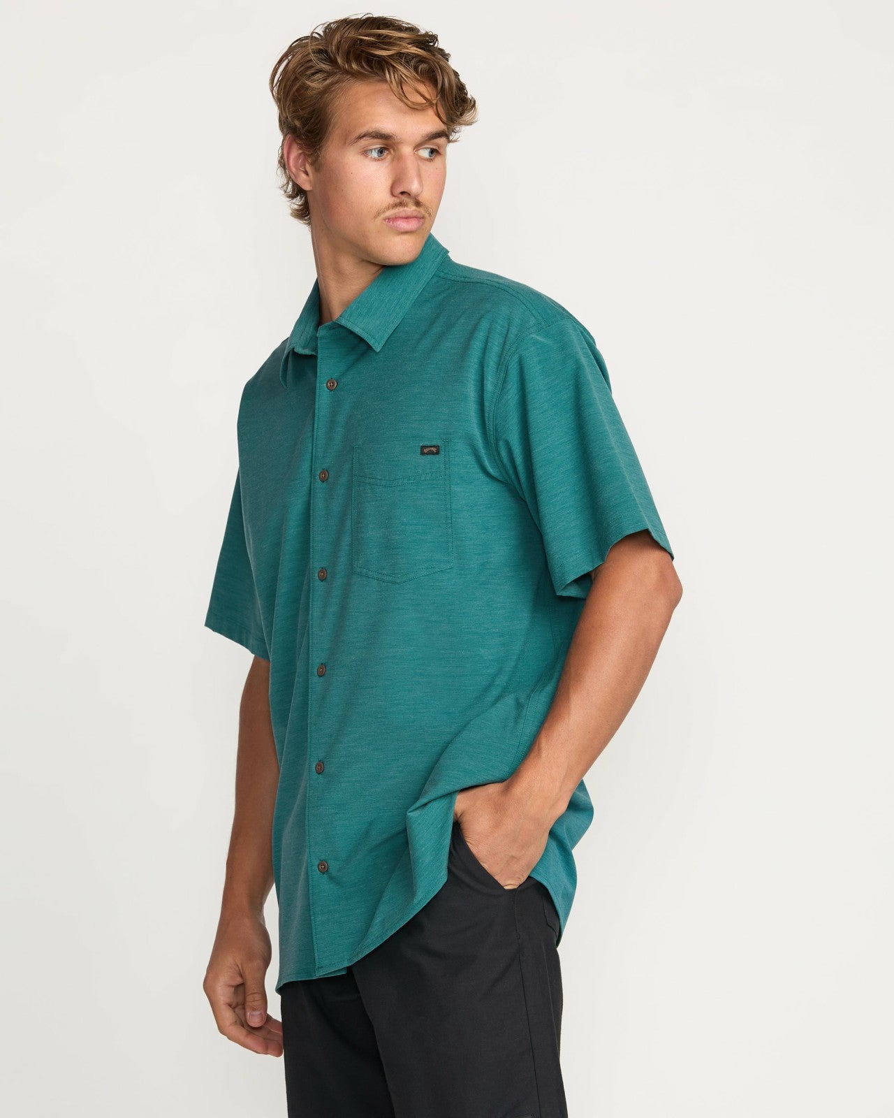 Surftrek Transit Short Sleeve Shirt - Marine | Billabong Men
