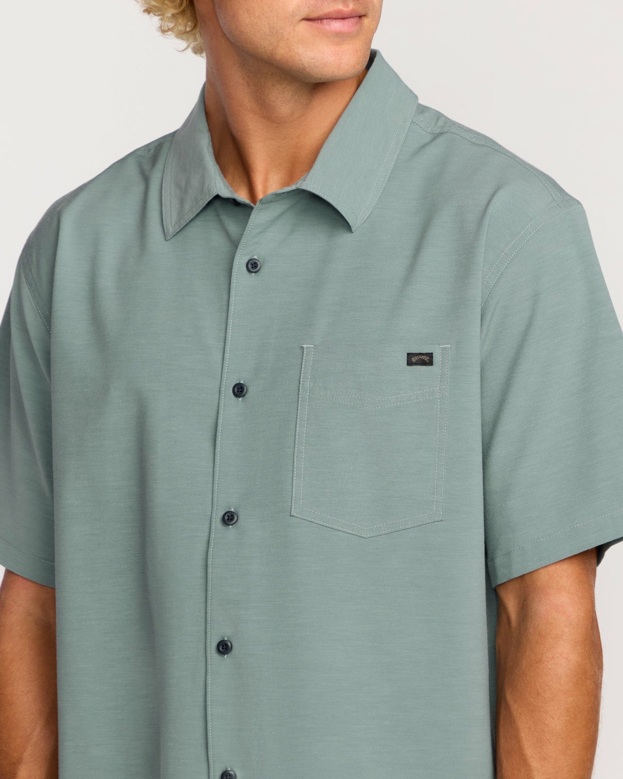 Surftrek Transit Short Sleeve Shirt - Sea Blue | Billabong Men
