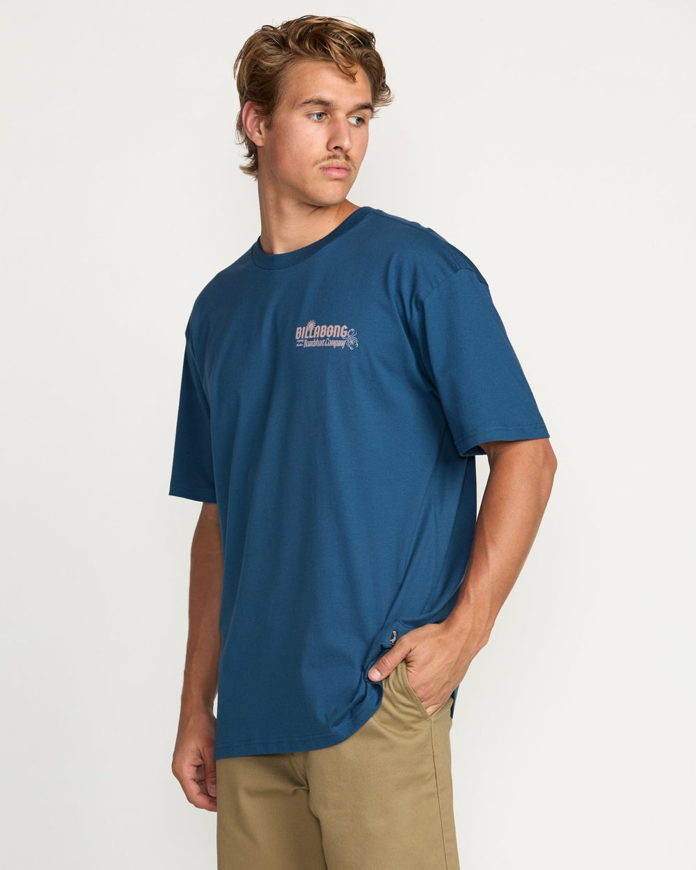 The Hunt Regular Tee - Deep Blue | Billabong Men
