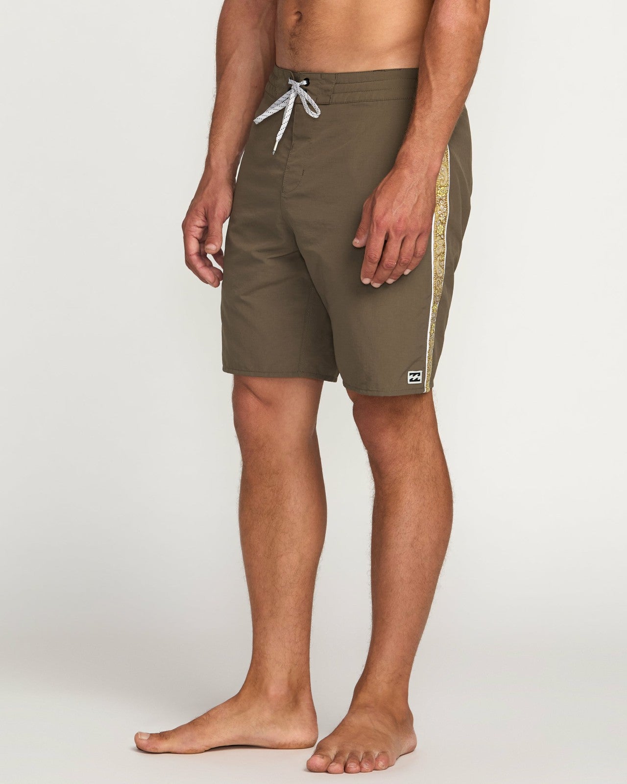Wategos Lo Tide 19" Boardshorts - Brown | Billabong Men